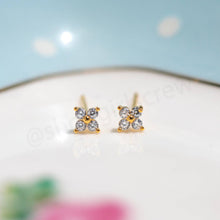 Load image into Gallery viewer, Girls Crew - Teeny Tiny Clear Cluster Studs: Gold