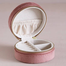 Load image into Gallery viewer, Lisa Angel - Rose Pink Velvet Round Travel Jewellery Case