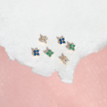 Load image into Gallery viewer, Girls Crew - Teeny Tiny Clear Cluster Studs: Gold