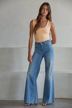 Load image into Gallery viewer, By Together - S1187N | Double Layered Seamless Top: Powder Pink / ML

