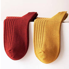 Load image into Gallery viewer, ACCITY - RED RUFFLE EDGE LACE MID-CREW SOCKS
