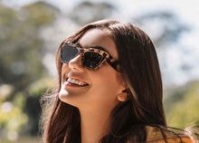 Load image into Gallery viewer, CARVE - Tahoe Sunglasses
