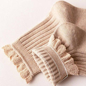 ACCITY - LIGHT BROWN RUFFLE EDGE LACE MID-CREW SOCKS