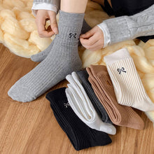Load image into Gallery viewer, ACCITY -CREAM EMBROIDERED BLACK BOW SOCKS
