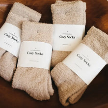 Load image into Gallery viewer, GIFTEN MARKET - Cozy Cloud Socks - Ivory
