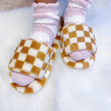 Load image into Gallery viewer, Ellison+Young - Luxe Lounge Checker Cozy Slipper: Sweet Brown / L/XL
