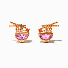 Load image into Gallery viewer, Girls Crew - Ramen Studs: Gold
