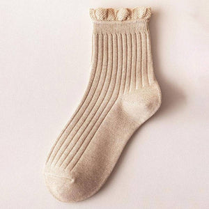 ACCITY - RED RUFFLE EDGE LACE MID-CREW SOCKS