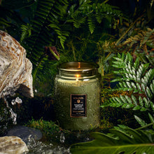 Load image into Gallery viewer, VOLUSPA - Temple Moss Candle - 18oz
