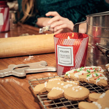 Load image into Gallery viewer, VOLUSPA - Crushed Candy Cane Candles

