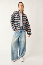 Load image into Gallery viewer, FREE PEOPLE - Chloe Jacket
