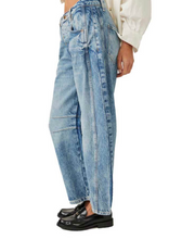 Load image into Gallery viewer, FREE PEOPLE - Good Luck Mid Rise (Ultra Light Beam)
