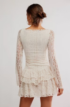 Load image into Gallery viewer, TABBY LACE MINI / TEA

