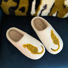 Load image into Gallery viewer, Ellison+Young - Sitting So Cool Cheetah Lounge Slippers: S/M
