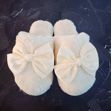 Load image into Gallery viewer, Ellison+Young - Satin Shine Fur Cozy Lounge Slippers: Cream / S/M
