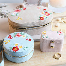 Load image into Gallery viewer, Lisa Angel - Embroidered Flowers Oval Velvet Jewellery Box
