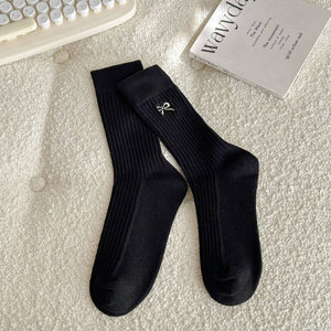 ACCITY -CREAM EMBROIDERED BLACK BOW SOCKS