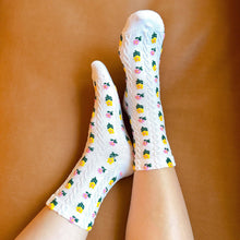 Load image into Gallery viewer, Ellison+Young - Adorable Mini Flower Socks Set Of 3

