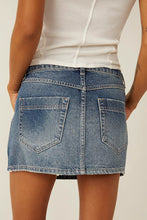 Load image into Gallery viewer, WYNNE DENIM SKIRT / CORNFLOWER
