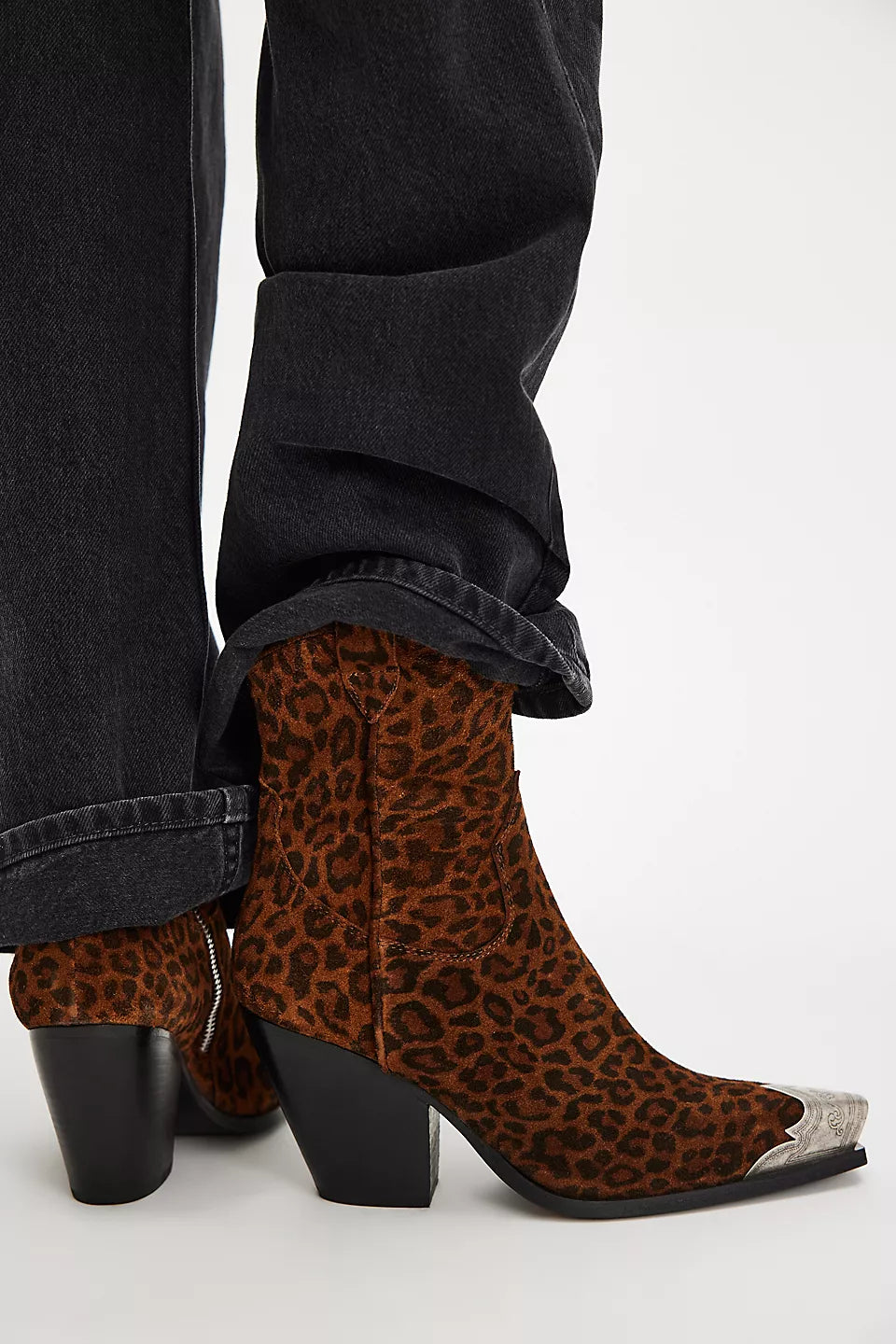BRAYDEN WESTERN BOOT / LEOPARD SUEDE