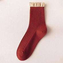 Load image into Gallery viewer, ACCITY - GREEN RUFFLE EDGE LACE MID-CREW SOCKS
