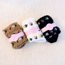 Load image into Gallery viewer, Ellison+Young - Adorable Mini Flower Socks Set Of 3
