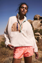 Load image into Gallery viewer, FREE PEOPLE - Hit The Slopes Colorblock Vest
