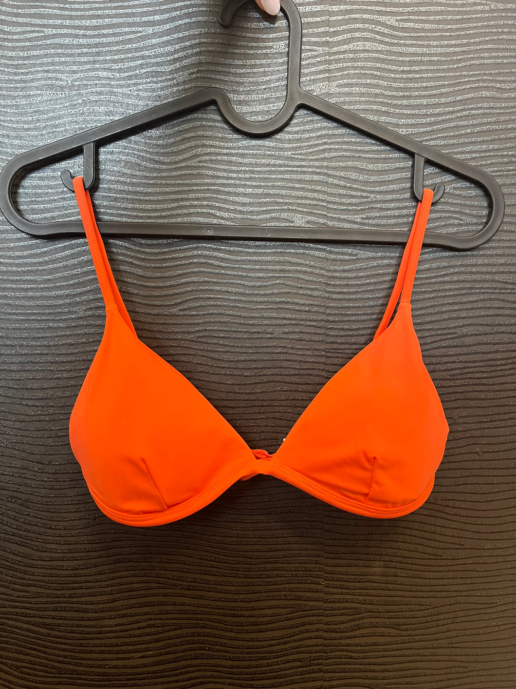 RVCA - Solid Fixed Triangle Top - ORANGE