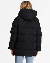 Load image into Gallery viewer, BILLABONG - Artic Shore Hooded Puffer Jacket
